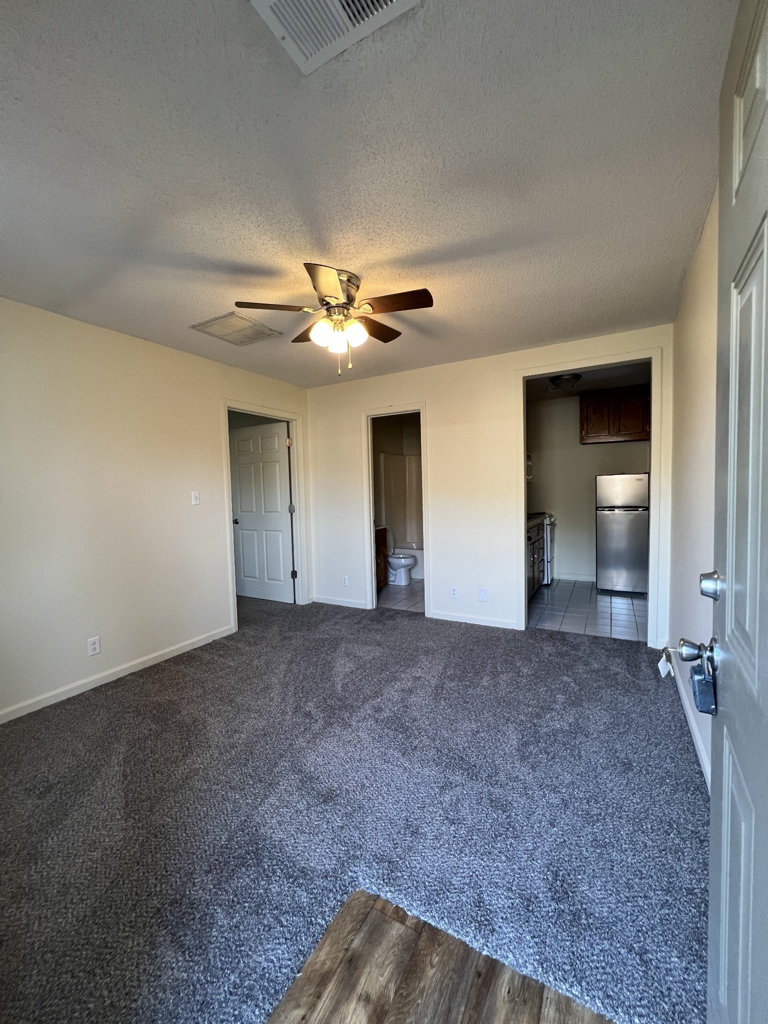 Photo of Listing #3099212