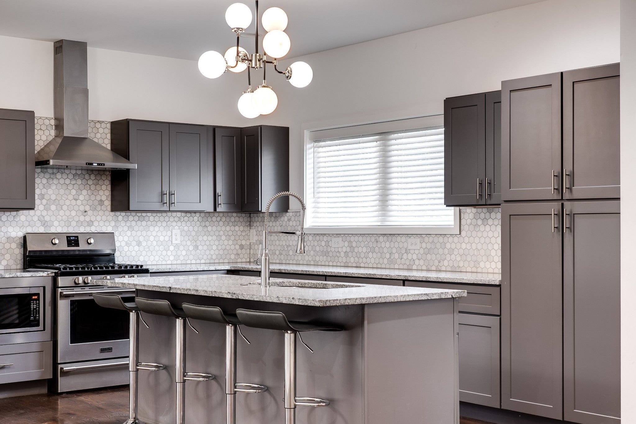 Photo of Listing #3110221