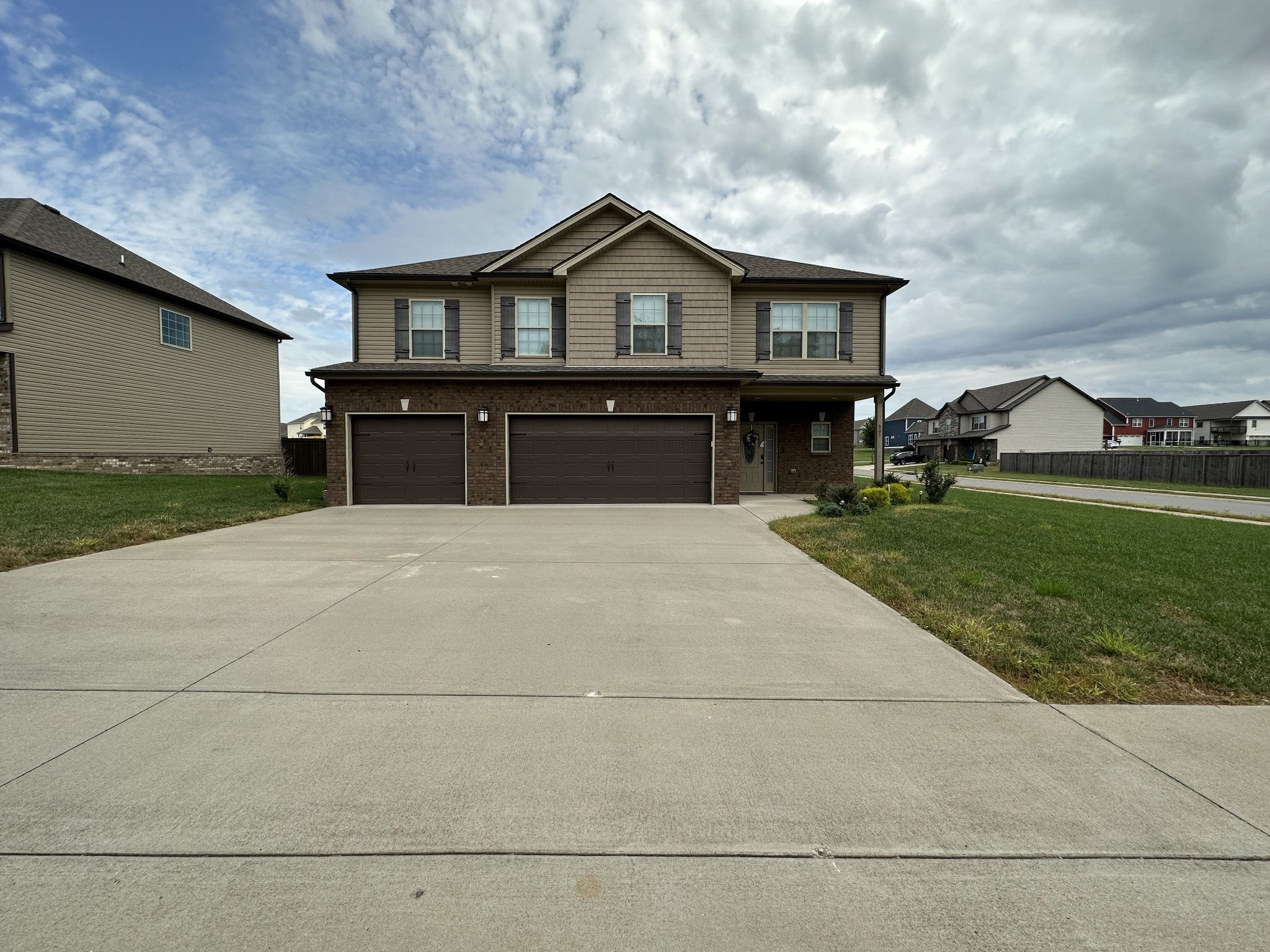 Photo of Listing #3115999