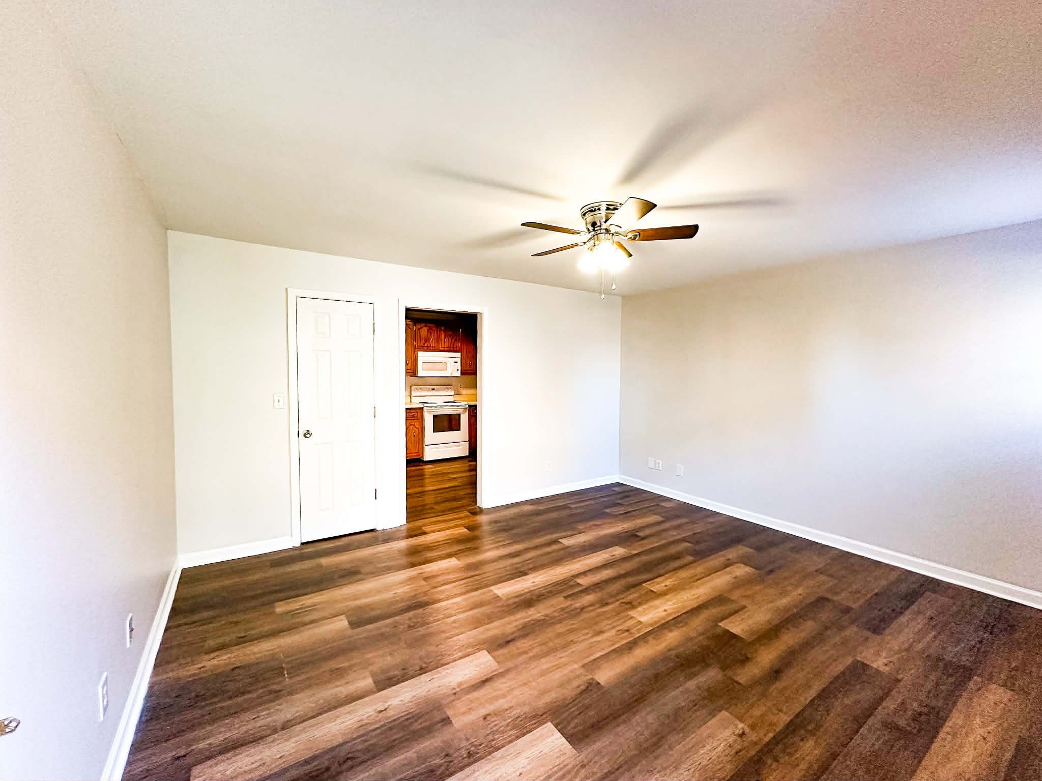 Photo of Listing #3117301