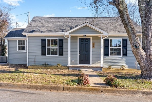 Photo of Listing #3117401