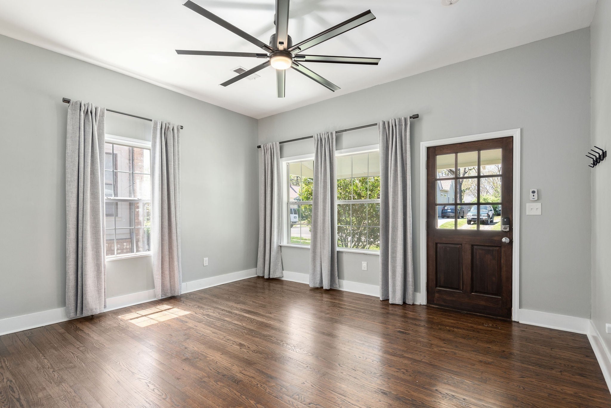 Photo of Listing #3119205