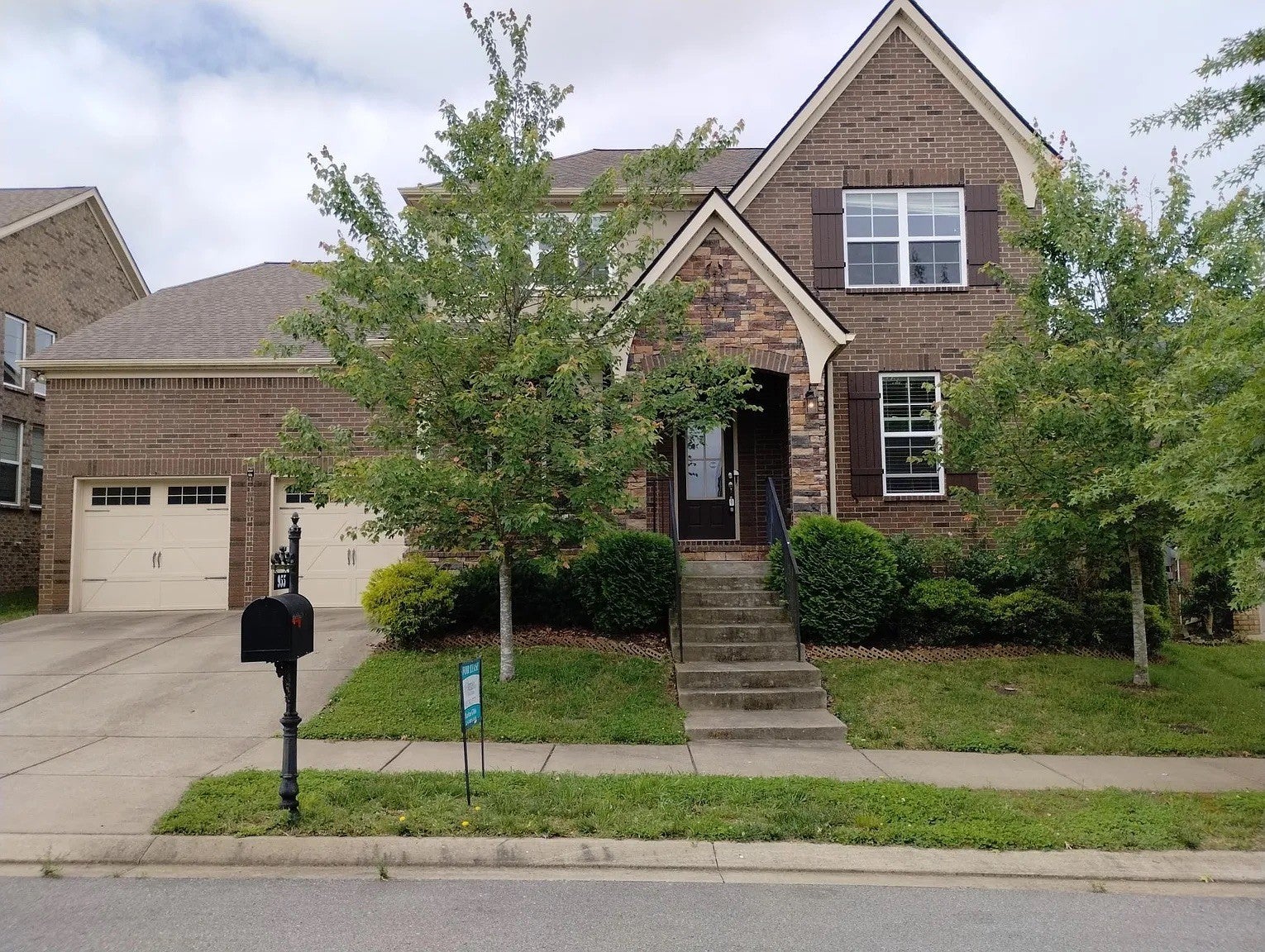 Photo of Listing #3120101