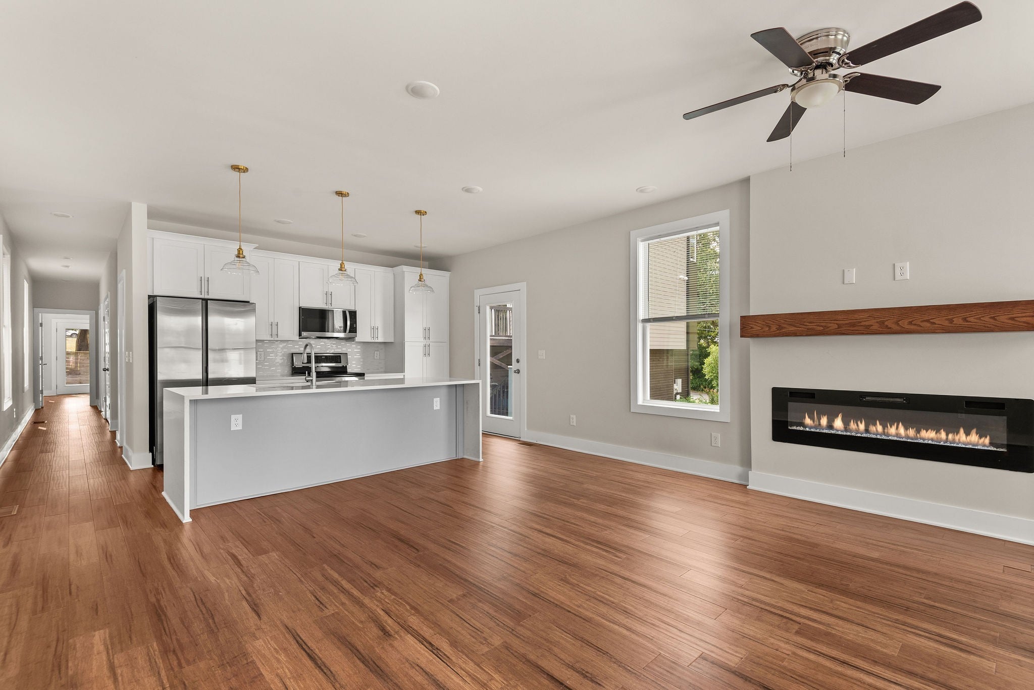 Photo of Listing #3121759