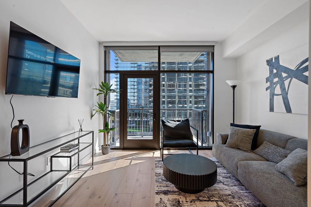 1212 Demonbreun St 806, Nashville