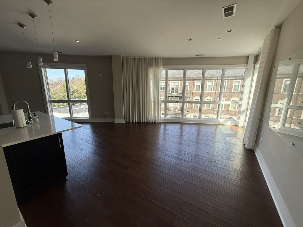 3790 Bedford Ave 302, Nashville