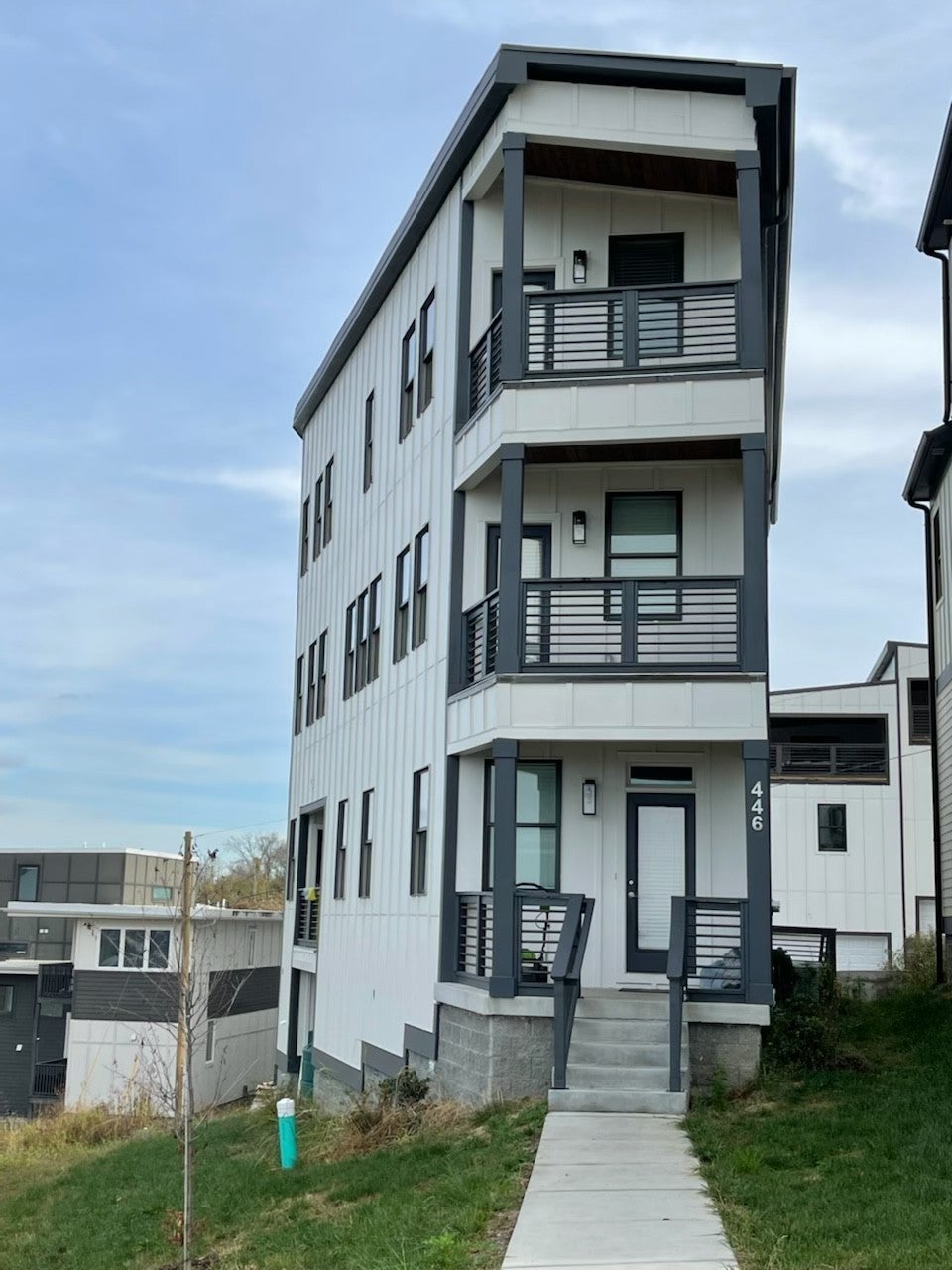 Photo of Listing #3122835