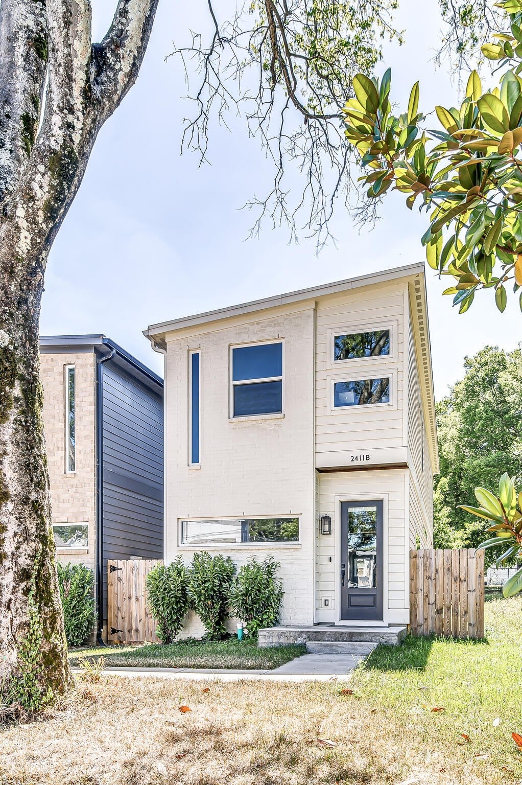 Photo of Listing #3123364