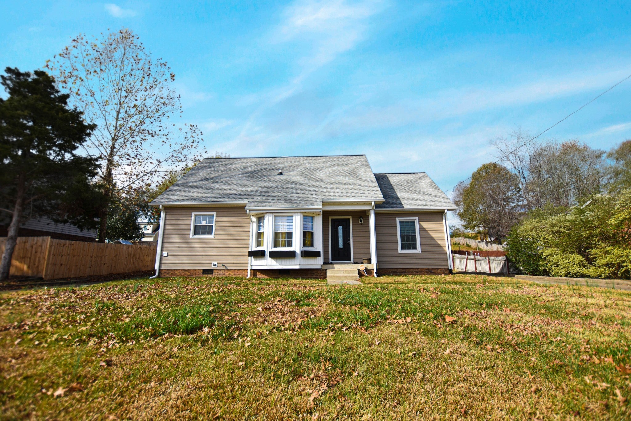 Home for sale in 422 Cook Drive Clarksville, TN