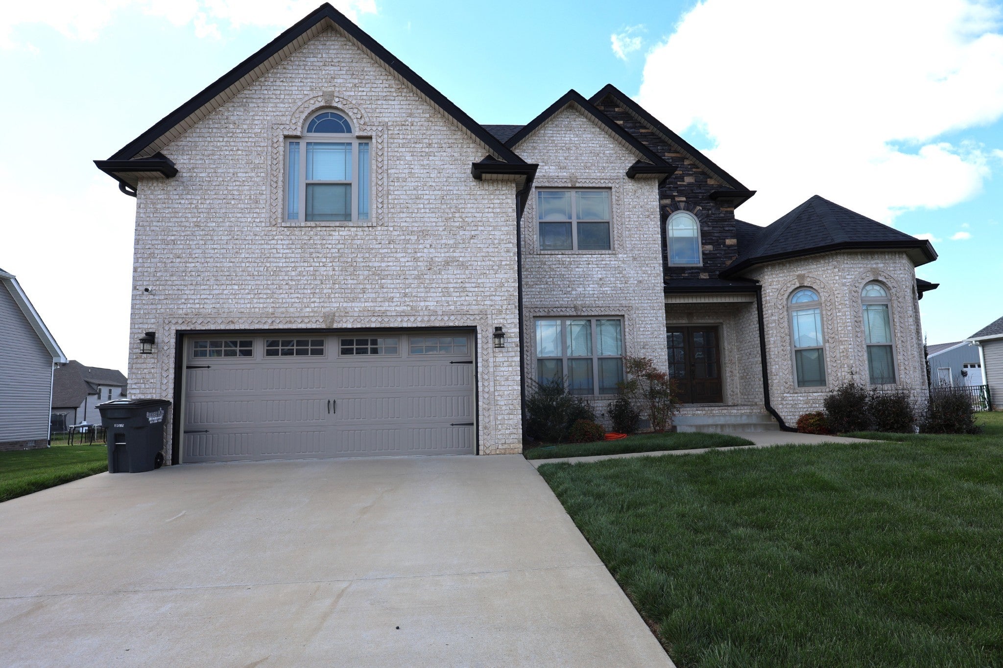 Photo of Listing #3128481