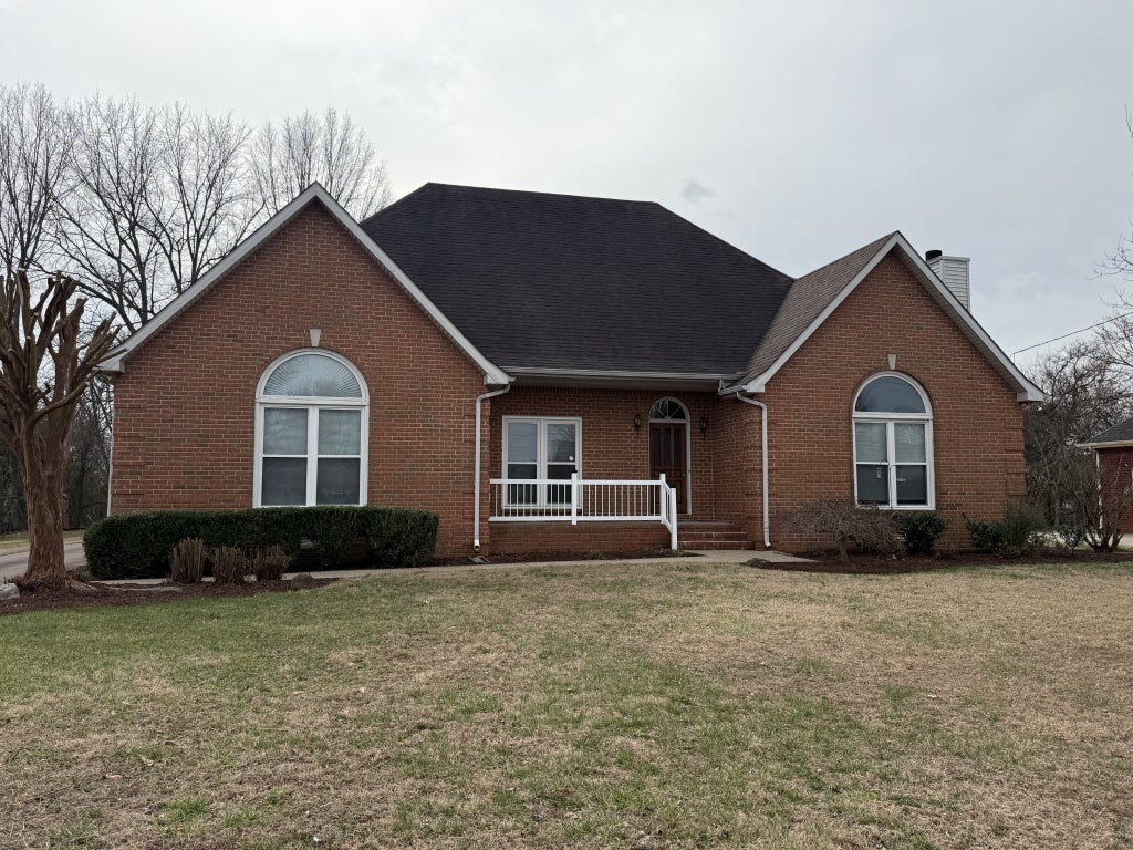 135 Lakepointe Rd, La Vergne