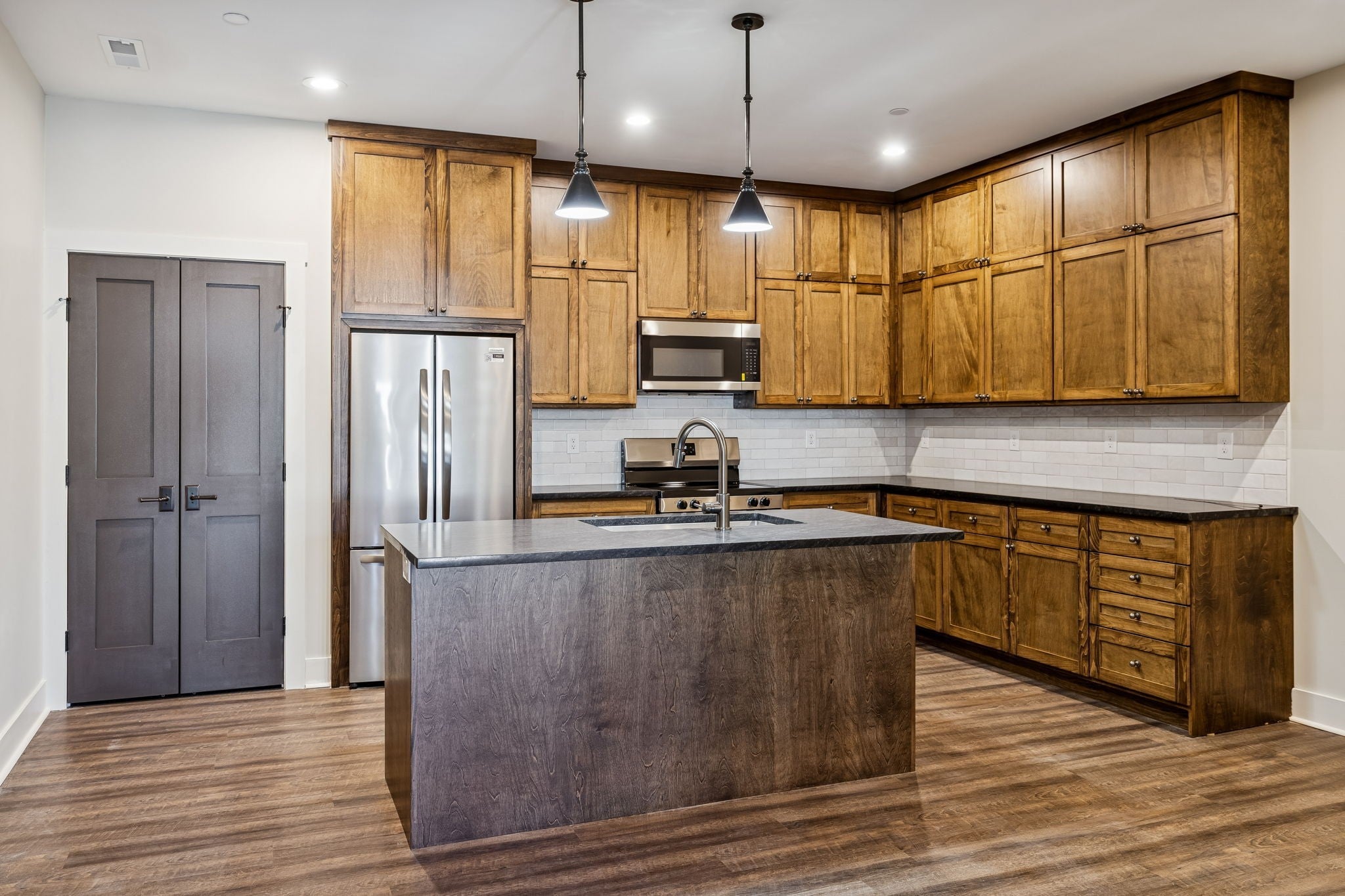 Photo for MLS 3135575 in 118 N Main St C Ashland City, TN - 37015