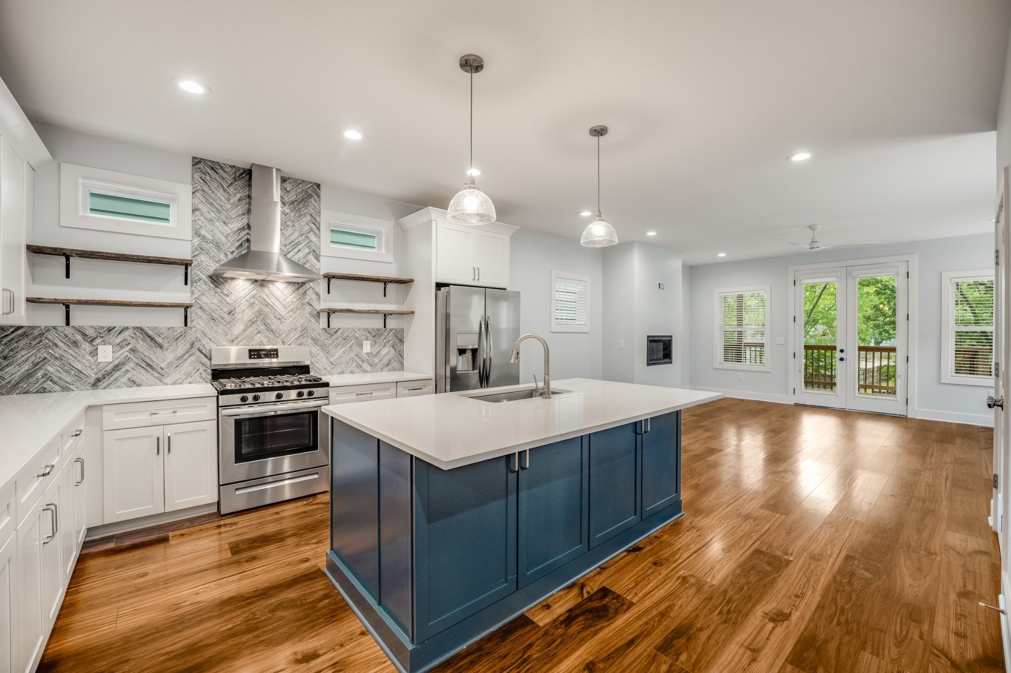 Photo of Listing #3137503