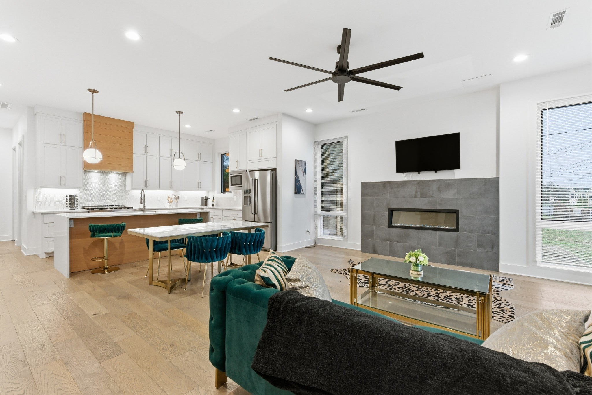 Photo of Listing #3146359