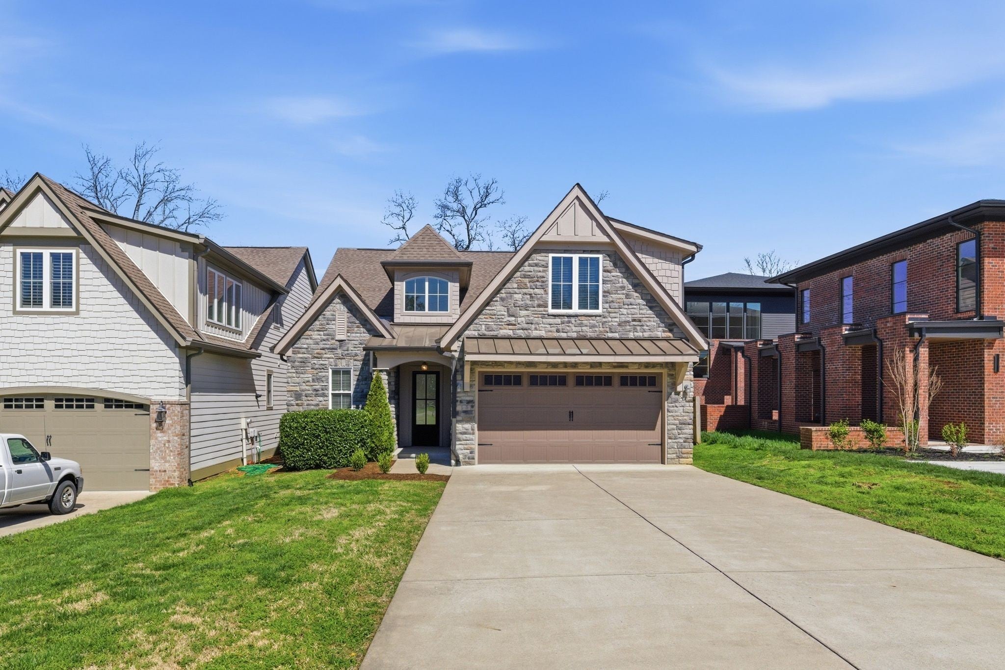 Photo of Listing #3149101