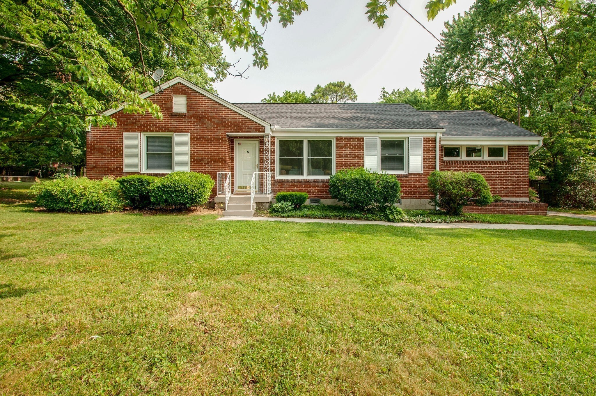 Photo of Listing #3156205