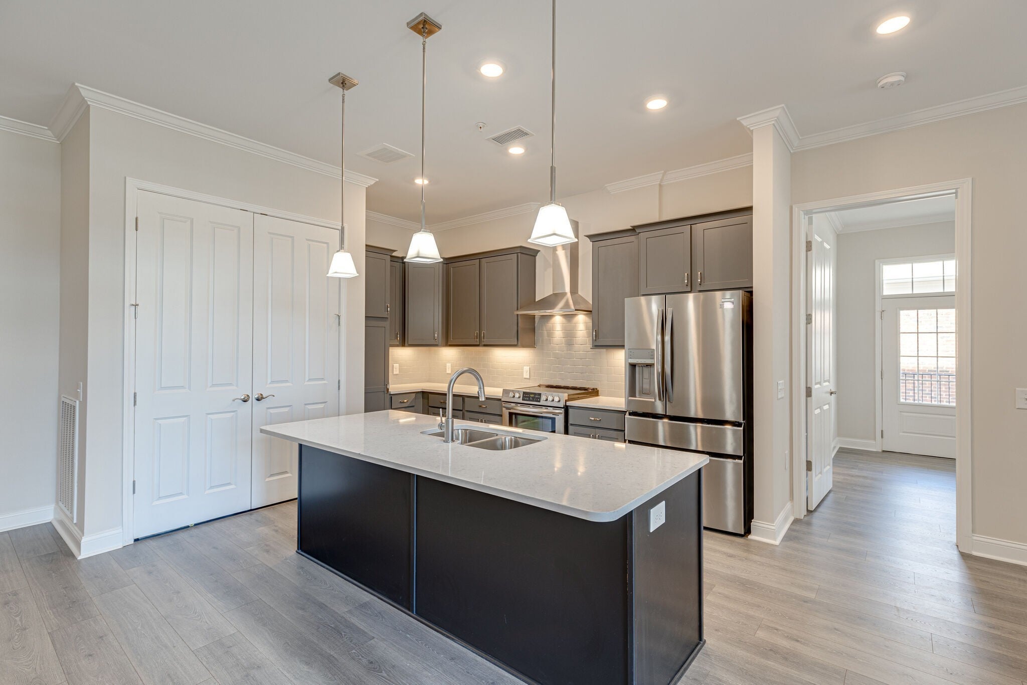 Photo of Listing #3159150