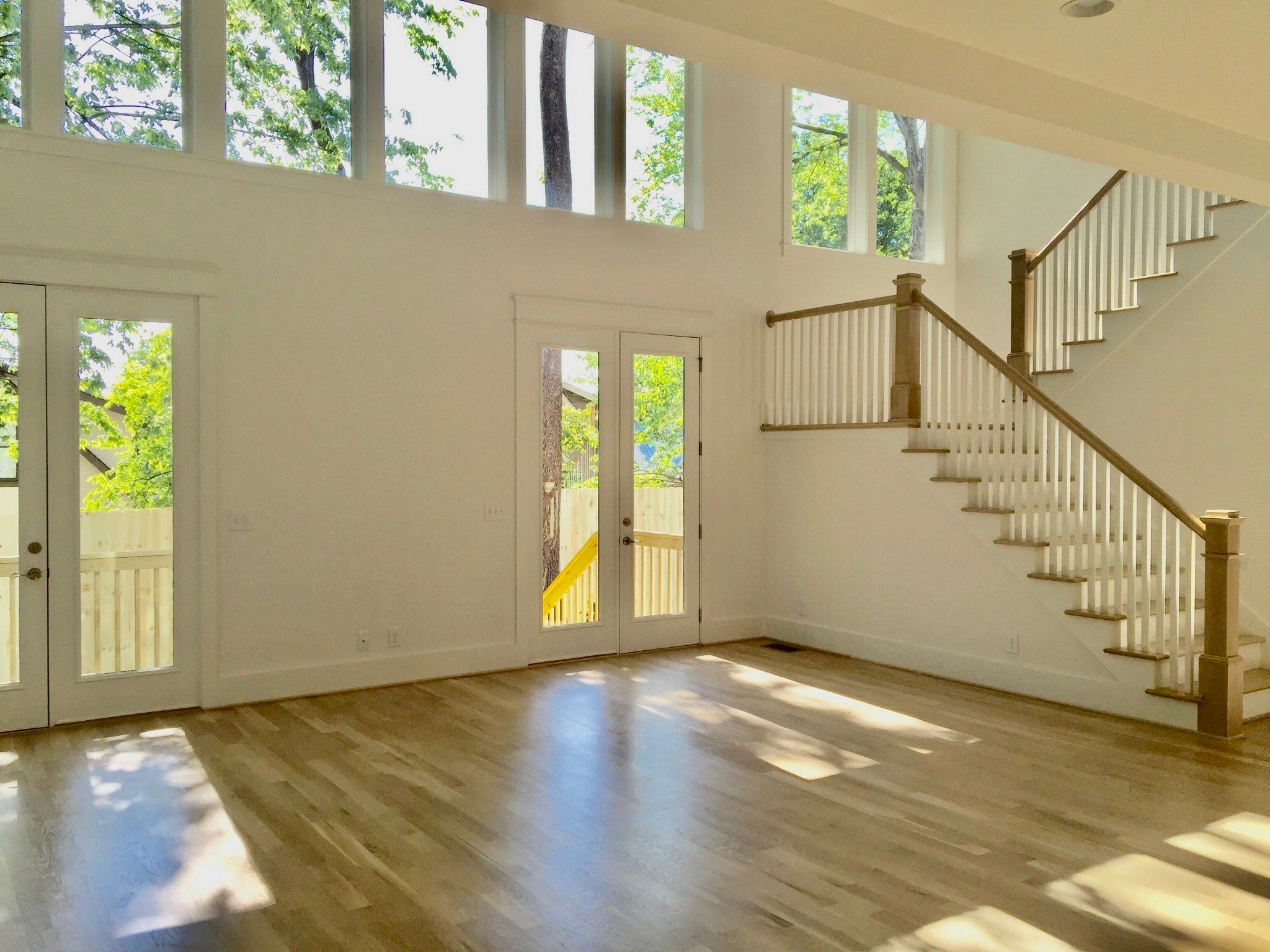 Photo of Listing #3163491