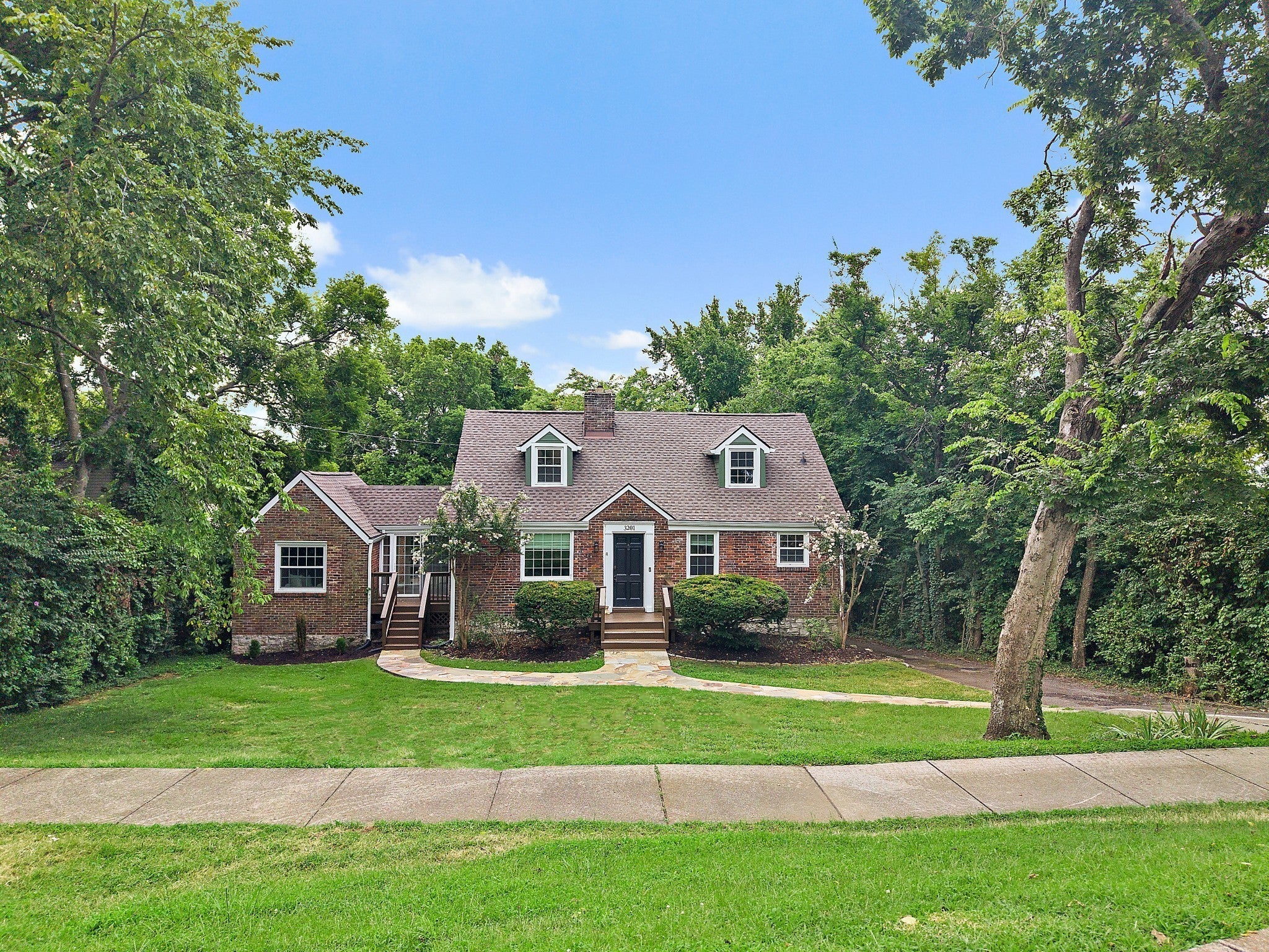 Photo of Listing #3164471