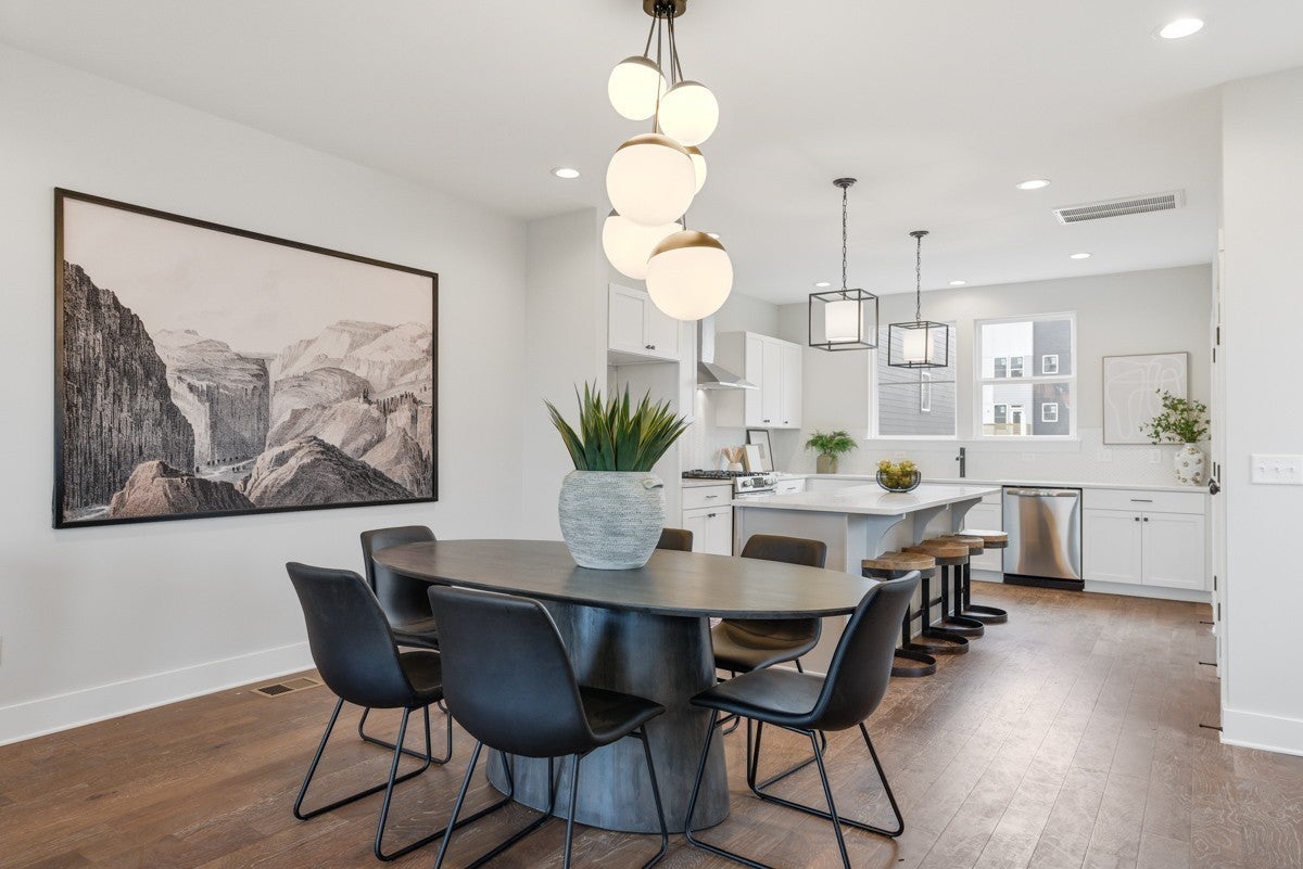 Photo of Listing #3165808