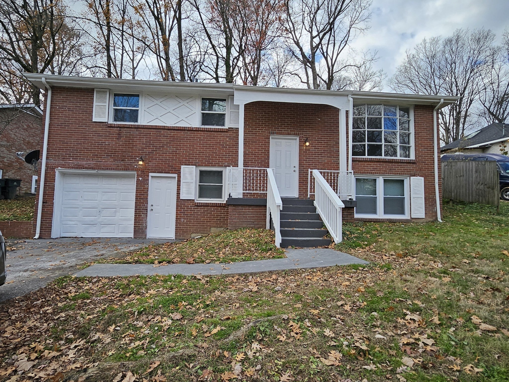 Photo of Listing #3169697