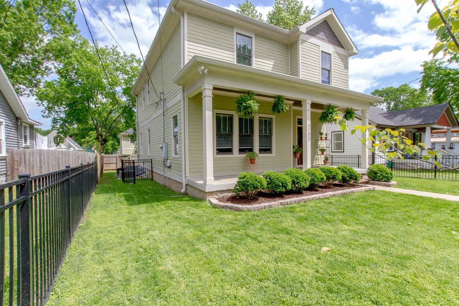 Photo of Listing #3173780