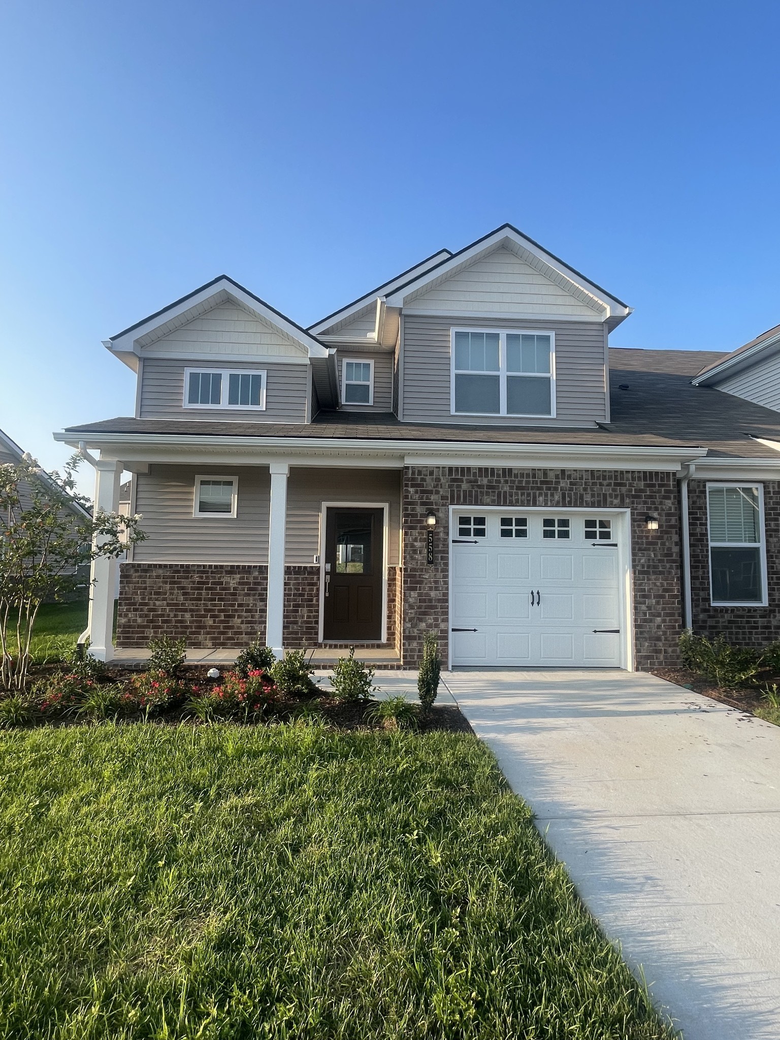 Photo of Listing #3176376