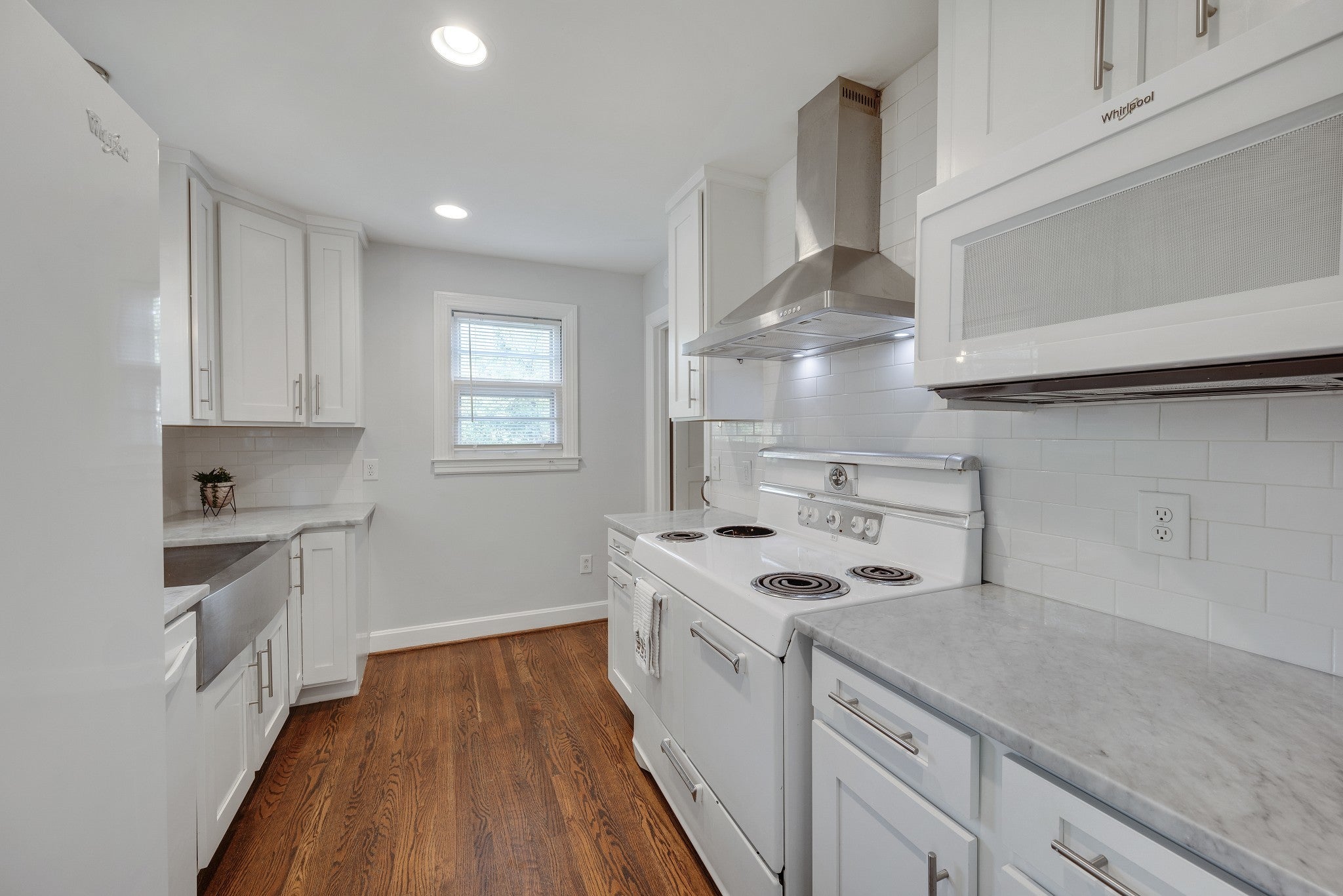 Photo of Listing #3178479