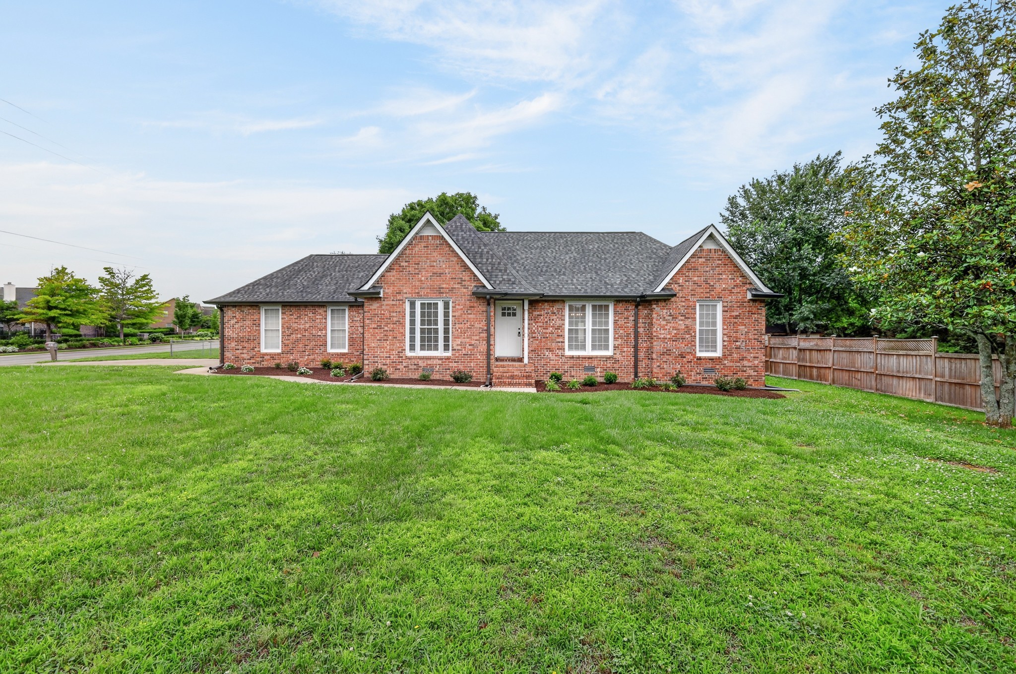 Photo of Listing #3185961