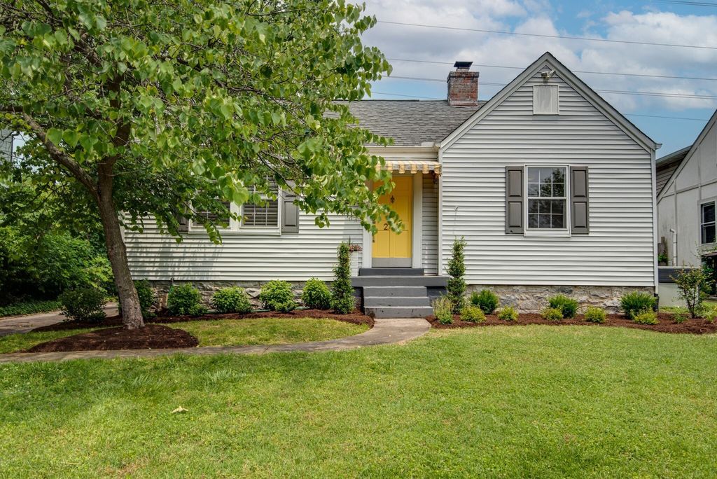 2716 Sharondale Ct, Nashville