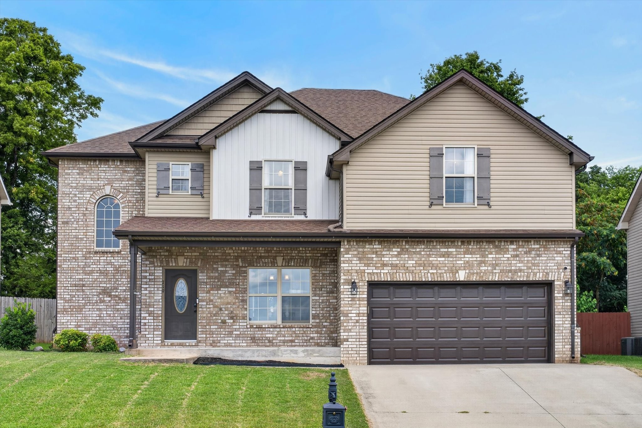 Photo of Listing #3211848