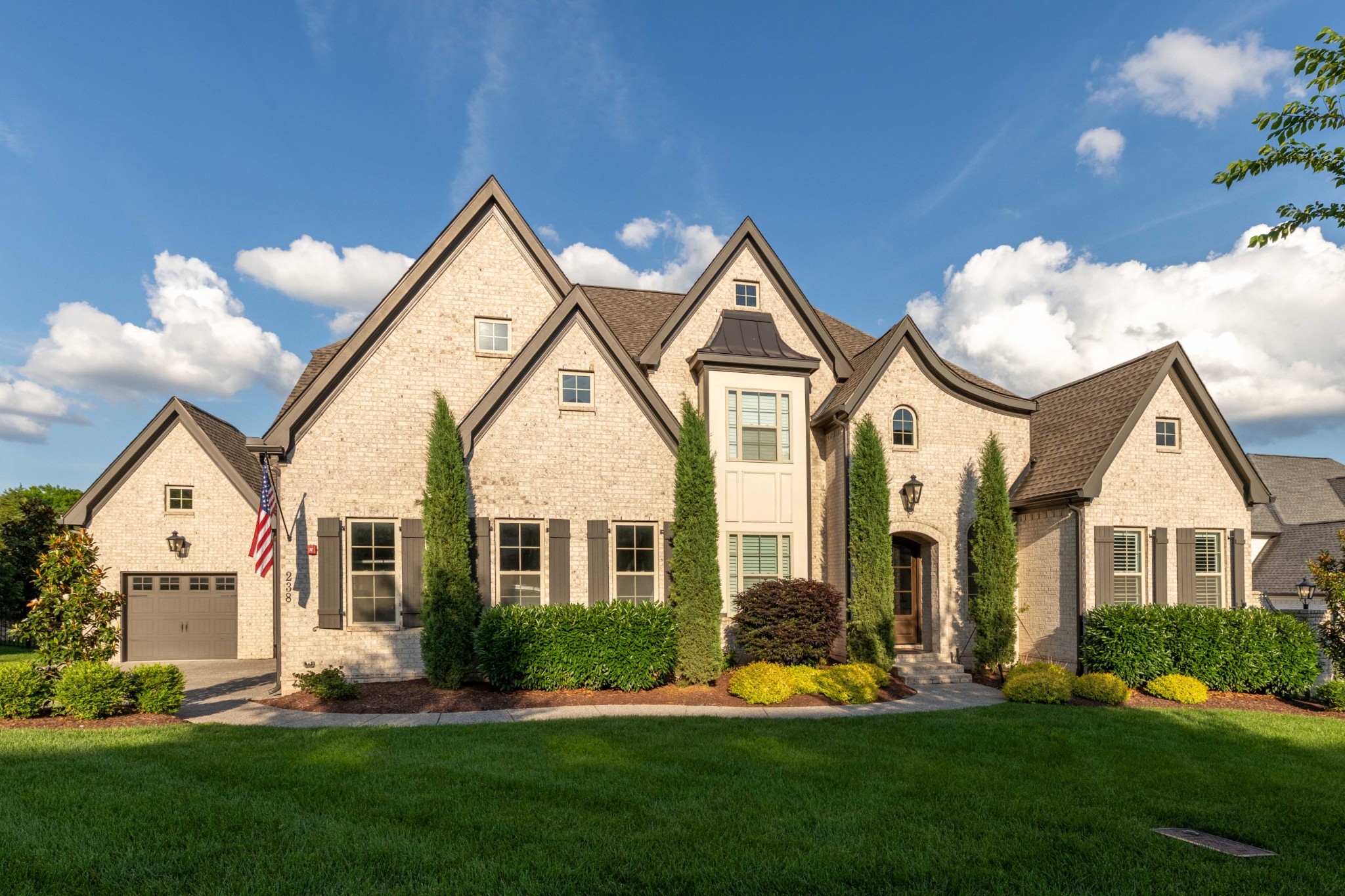 Photo of Listing #3216619
