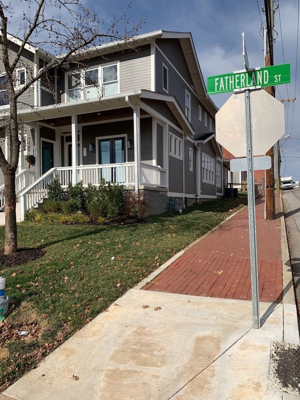 523 Fatherland St B, Nashville