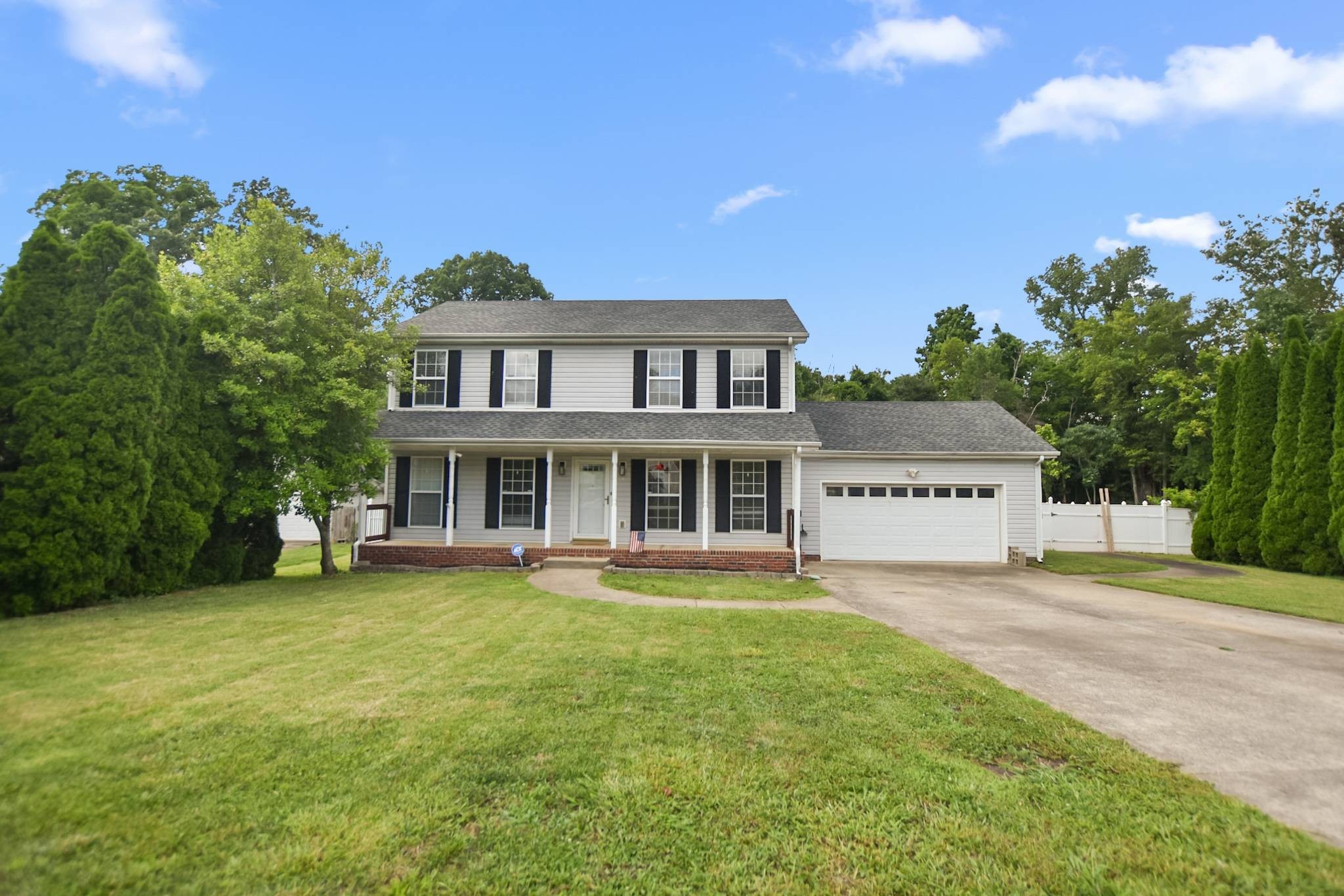 Photo of Listing #3243439