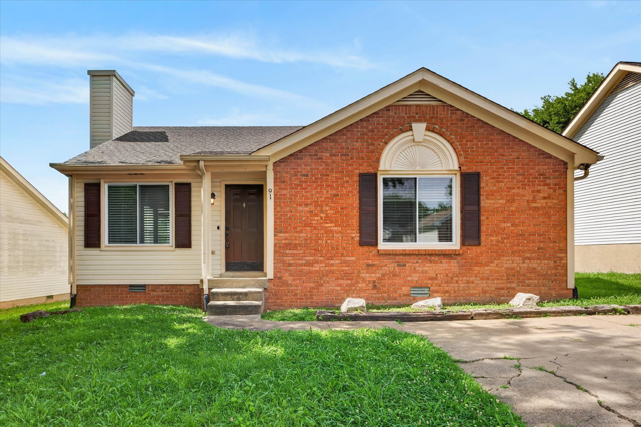 Photo for MLS 3246546 in 91 Grassmire Drive Clarksville, TN - 37042