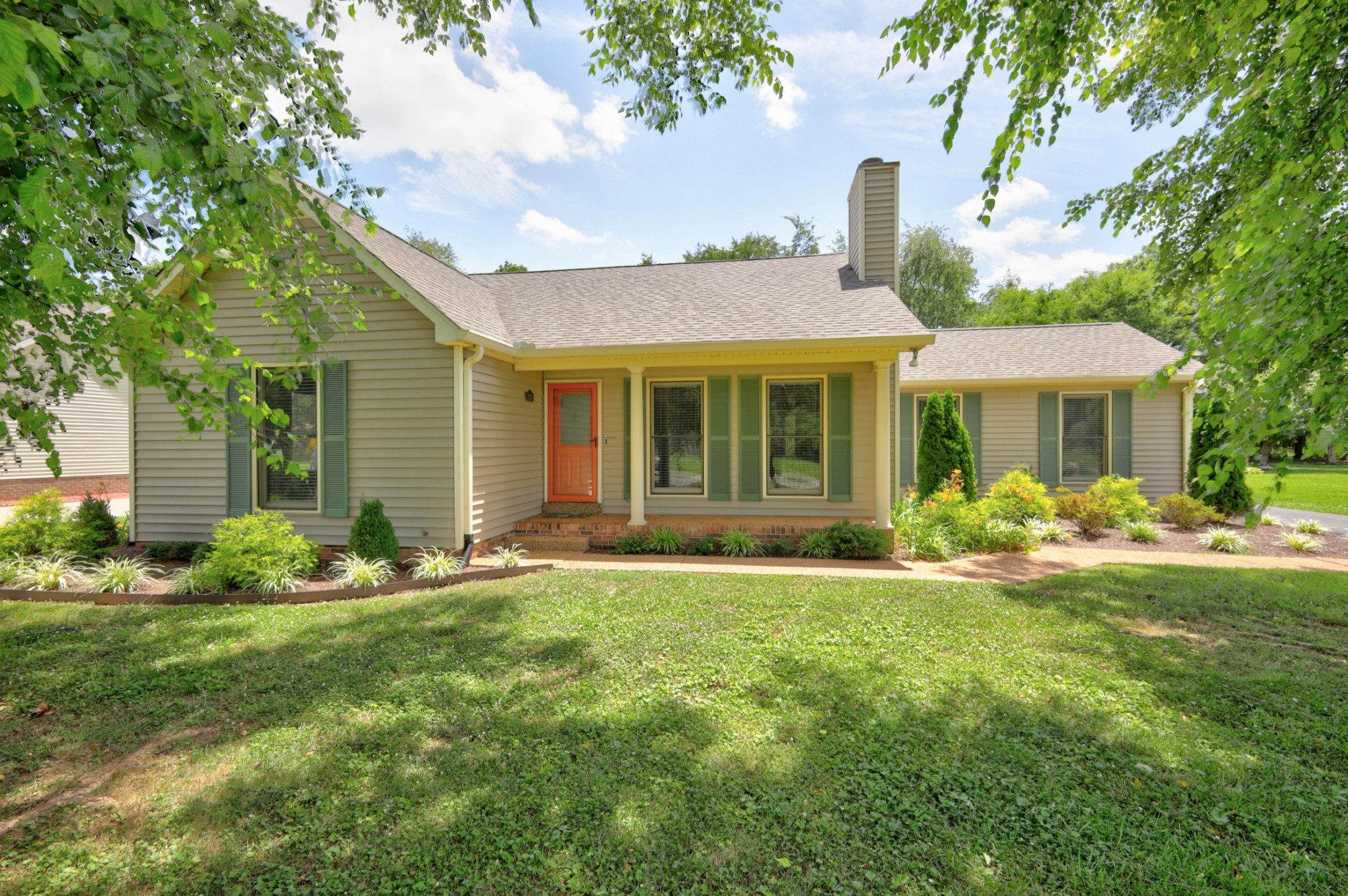 Photo of Listing #3246732