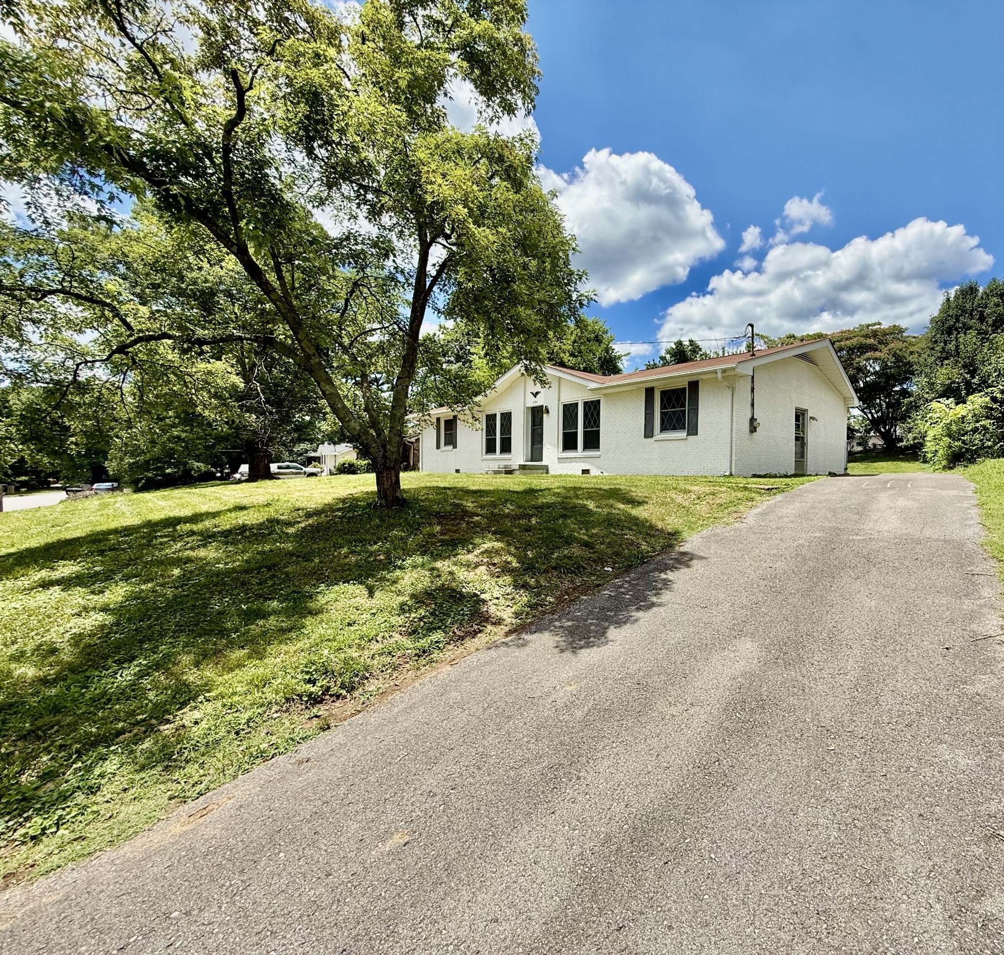 Photo of Listing #3247999