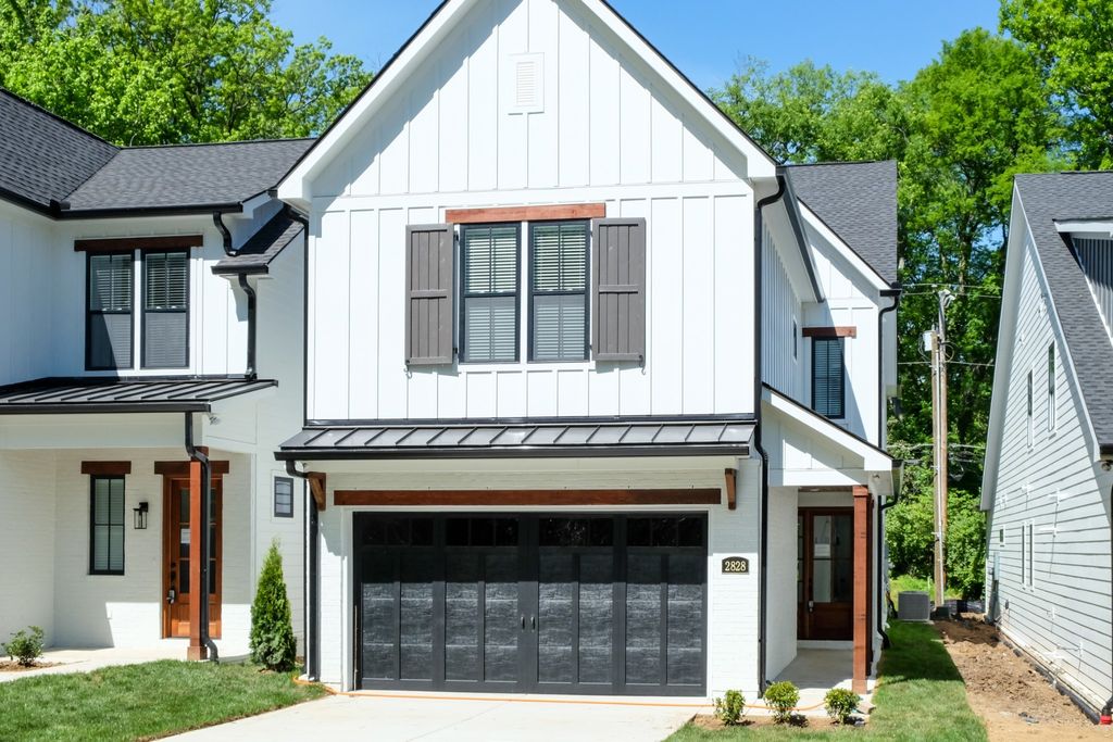 2828 Valley Rd, Nashville