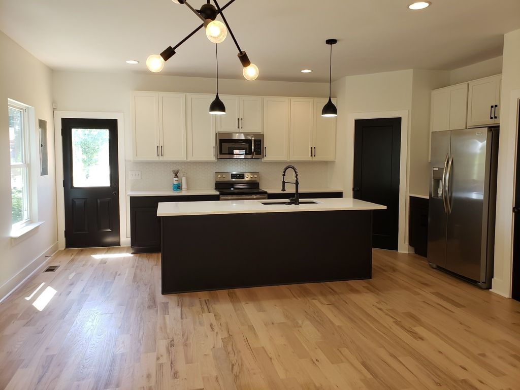 215 Eisenhower Dr A, Nashville
