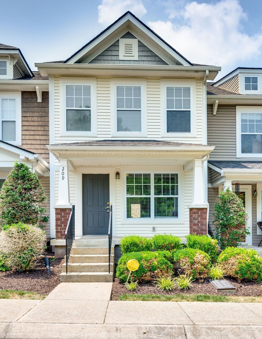 209 Shadow Glen Dr, Nashville