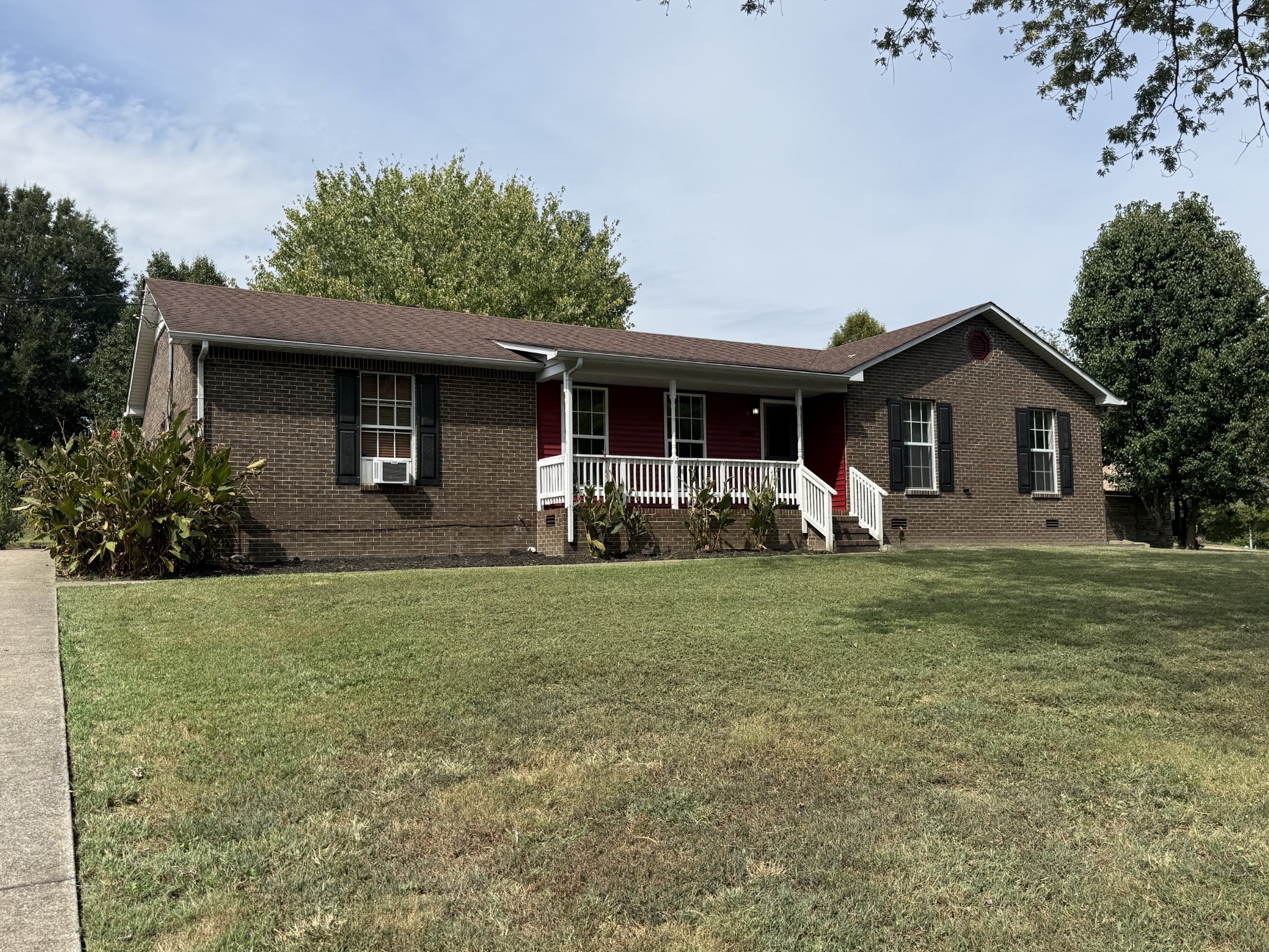 Photo of Listing #3263390