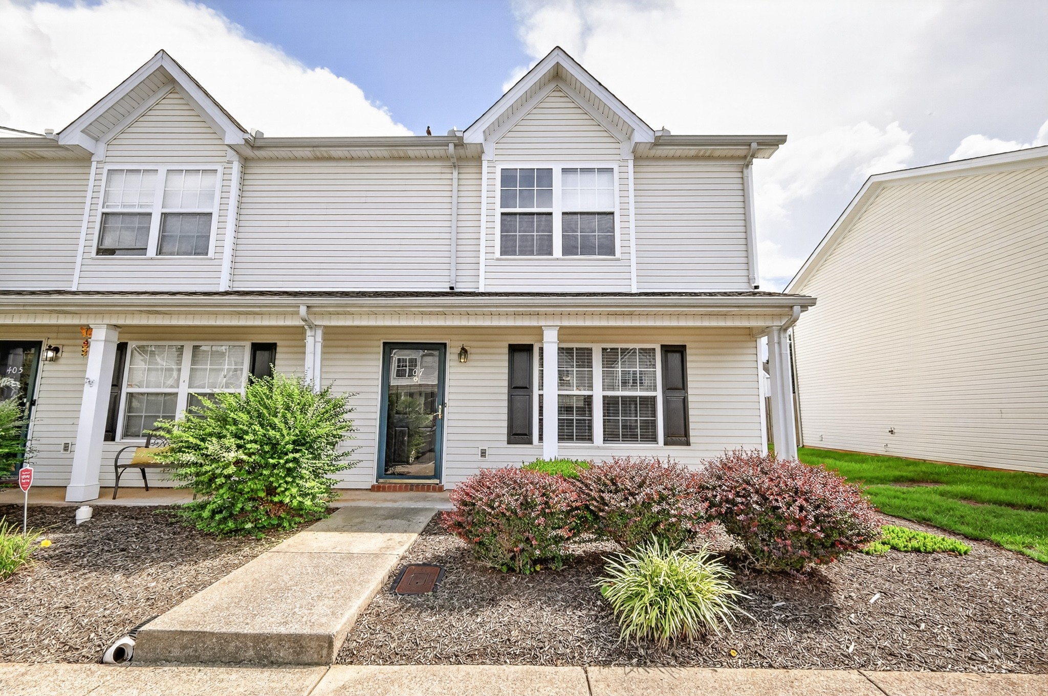 Photo of Listing #3285726