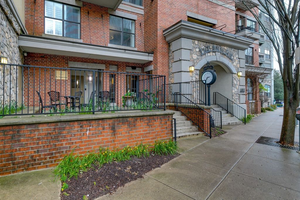 1803 Broadway 507, Nashville
