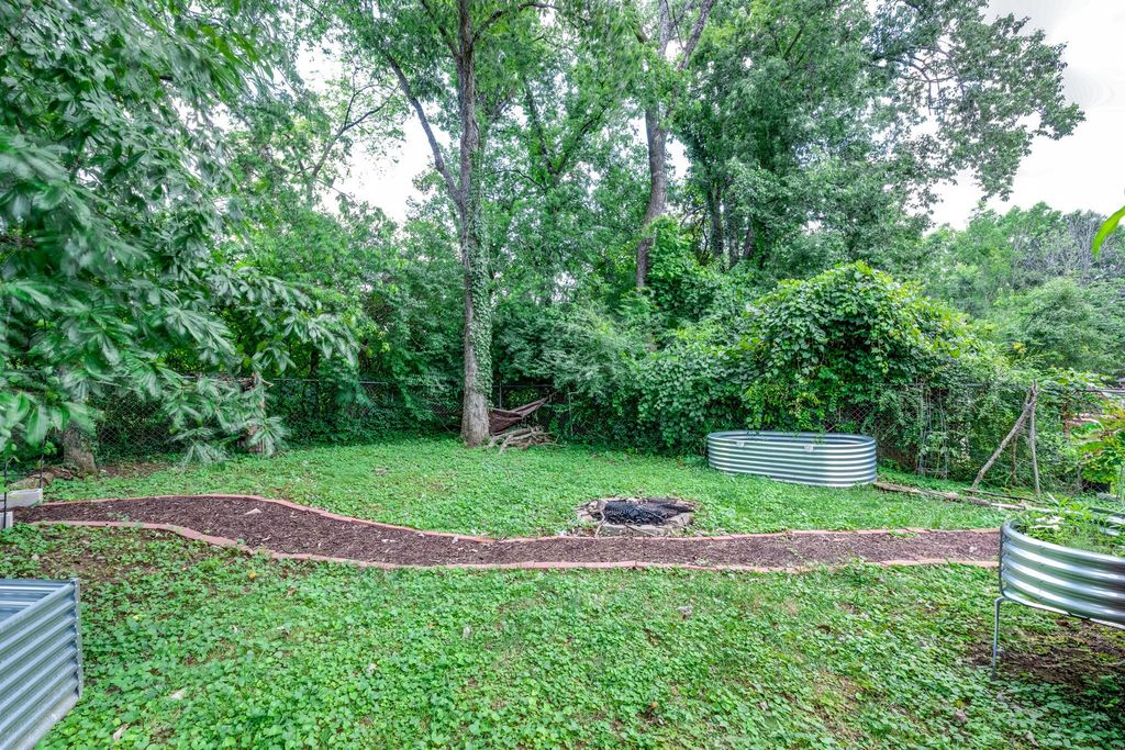 2604 Vista Ln, Nashville