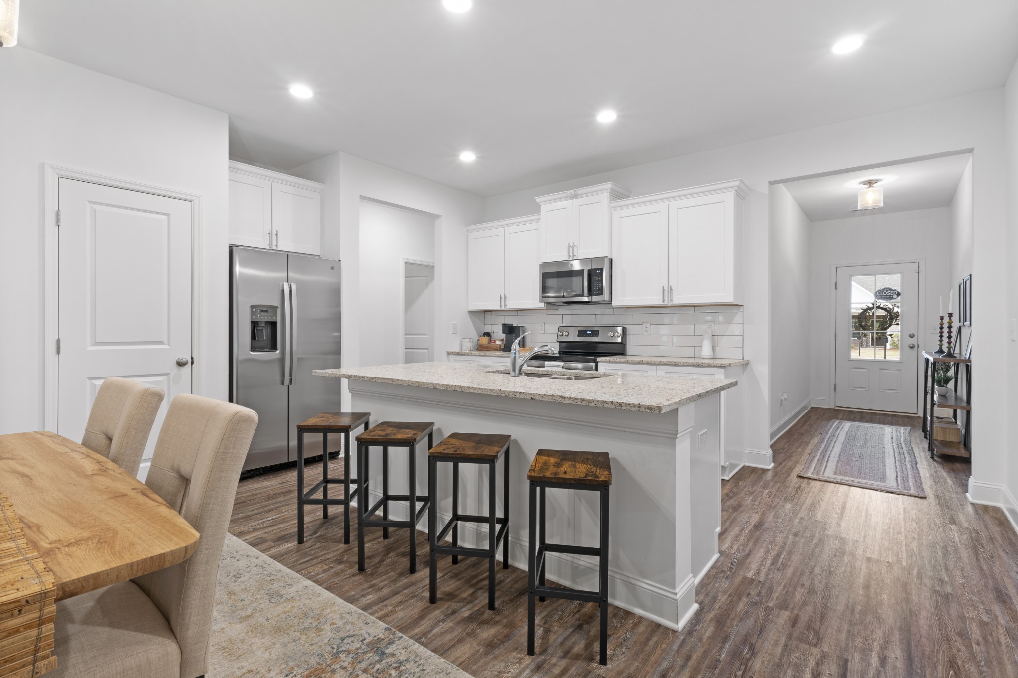 Photo of Listing #3297020