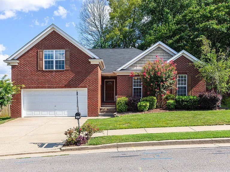 Photo of Listing #3298470