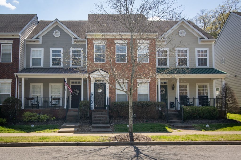 7031 Sunnywood Dr, Nashville