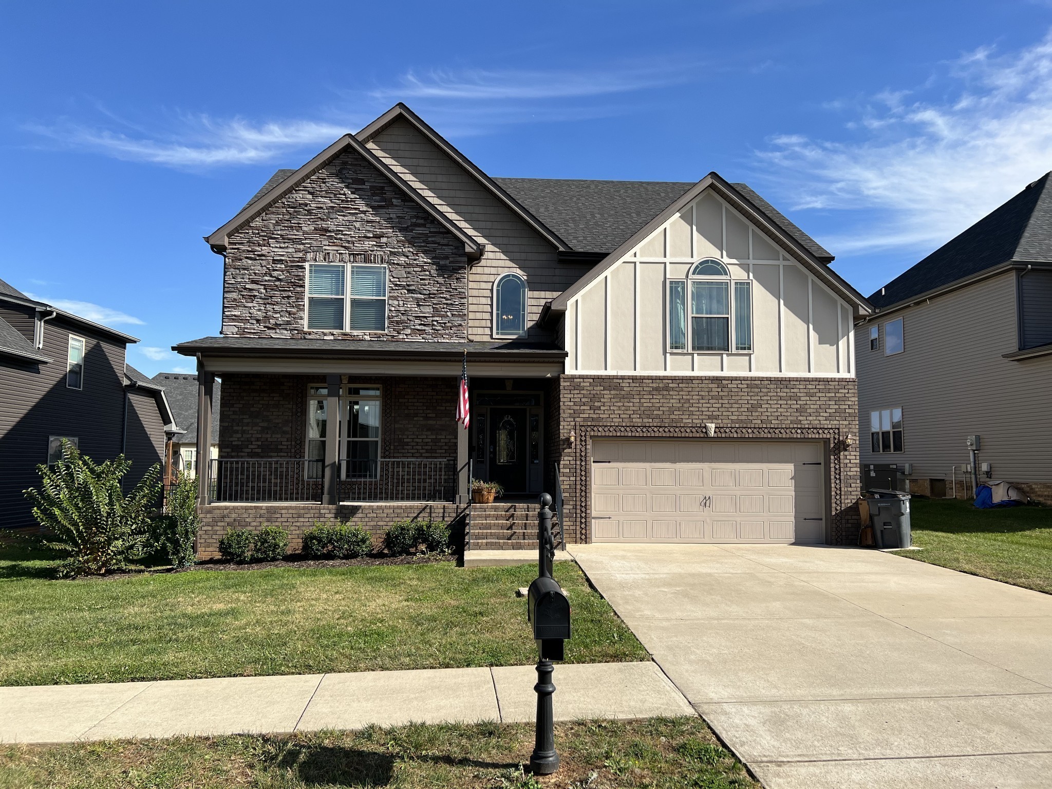 Photo of Listing #3305183