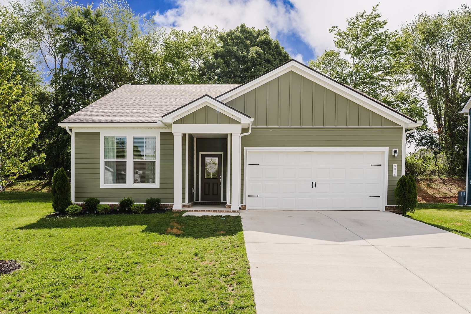 Photo of Listing #3311563