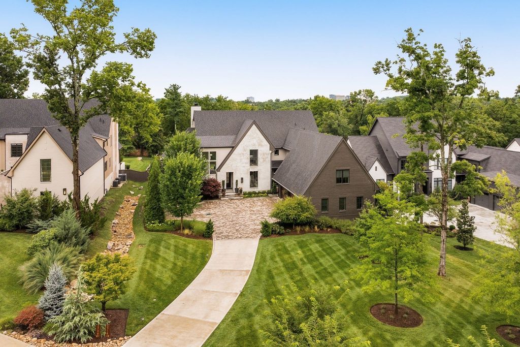 3718 Woodlawn Dr, Nashville